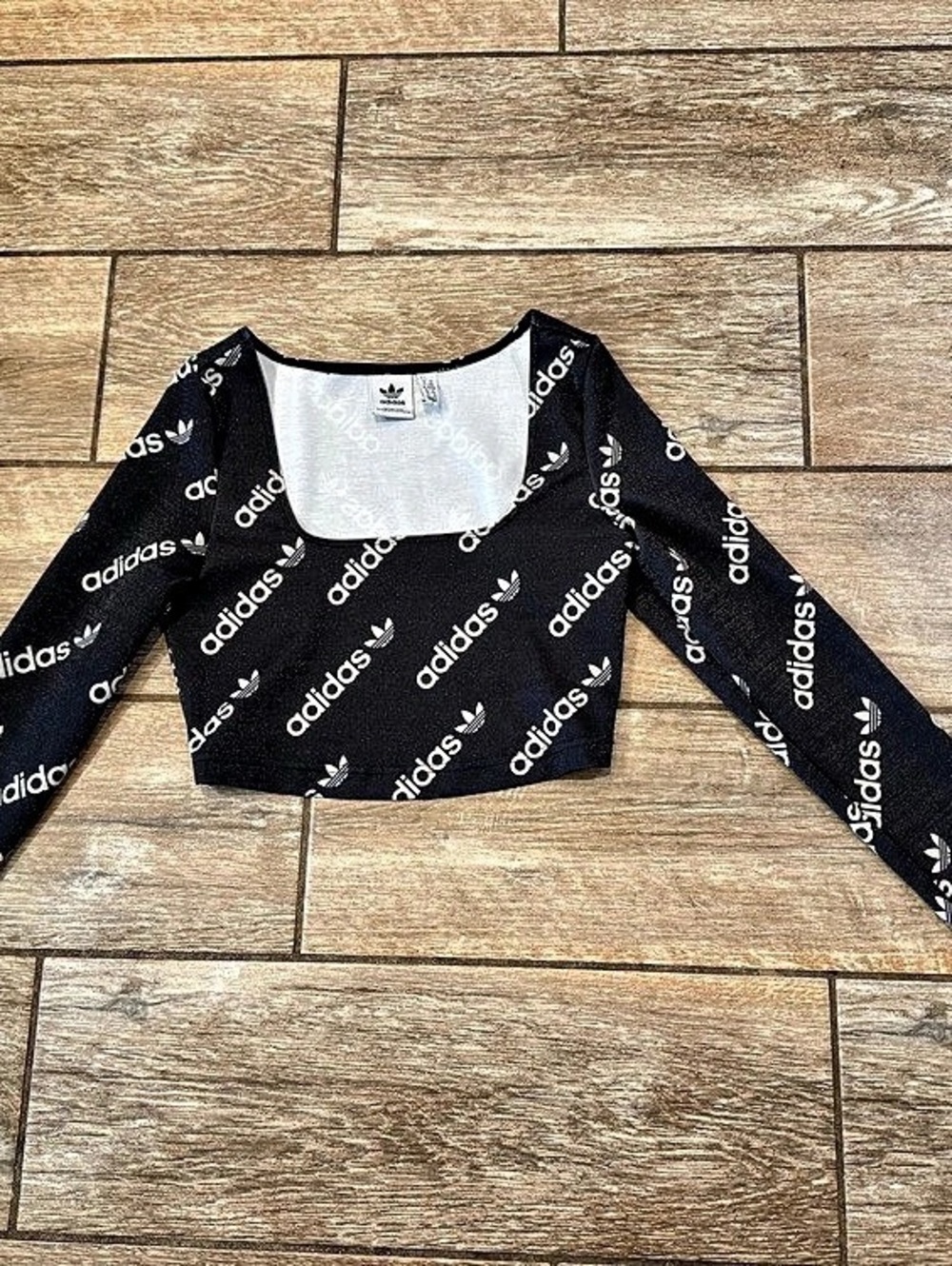 adidas Women's Long Sleeve Crop Top Black & White Size XS Like